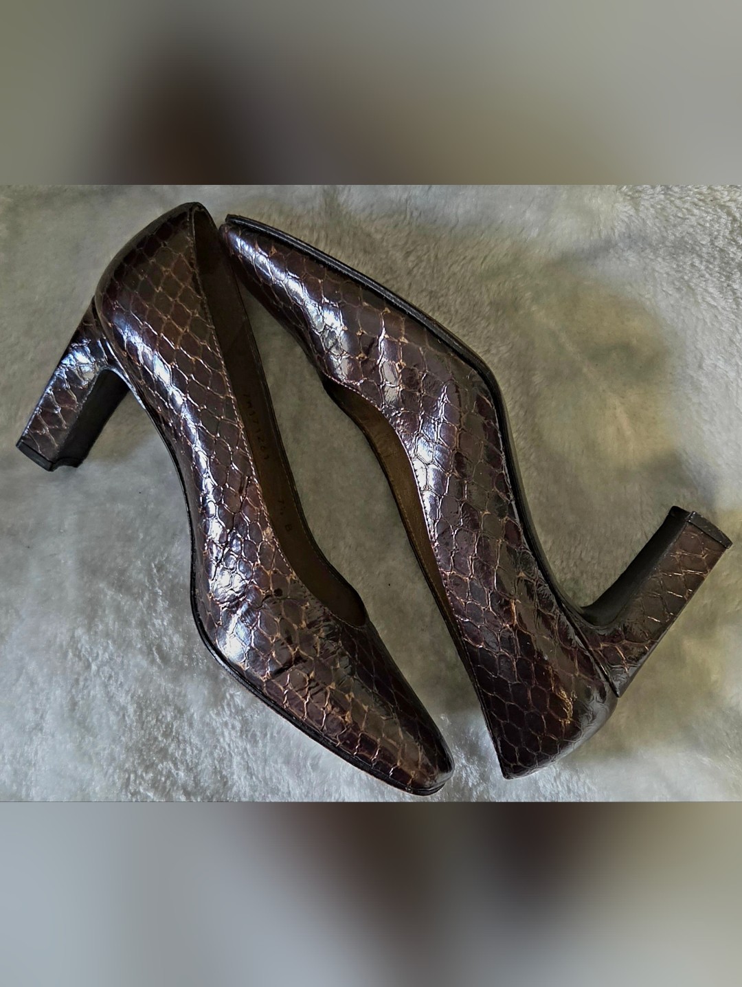 Stuart Weitzman Iridescent Dark Brown Snakeskin Pointed Toe Pumps
